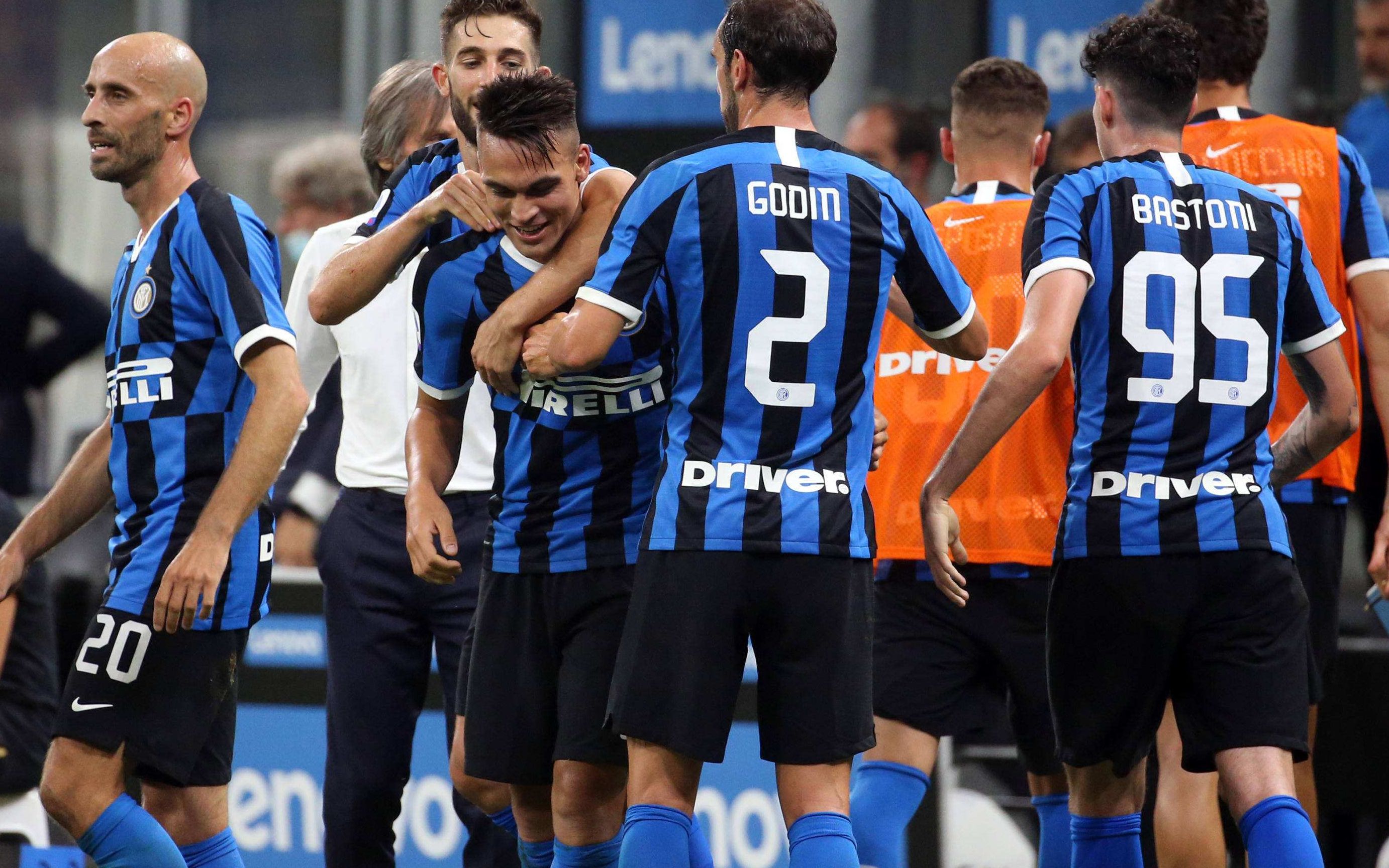 太疯了！费内巴切0-2落后3-2翻盘，瓦尔加斯MVP杀疯了