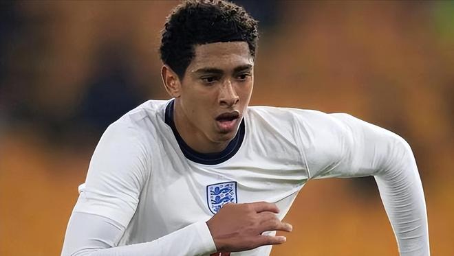 球员血性时刻燃炸全场