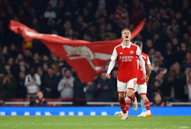 圣地亚哥身价6连跌仅剩2000万欧，和巅峰期相比缩水60%（圣地亚哥身价六连降至2000万欧，较巅峰缩水六成）