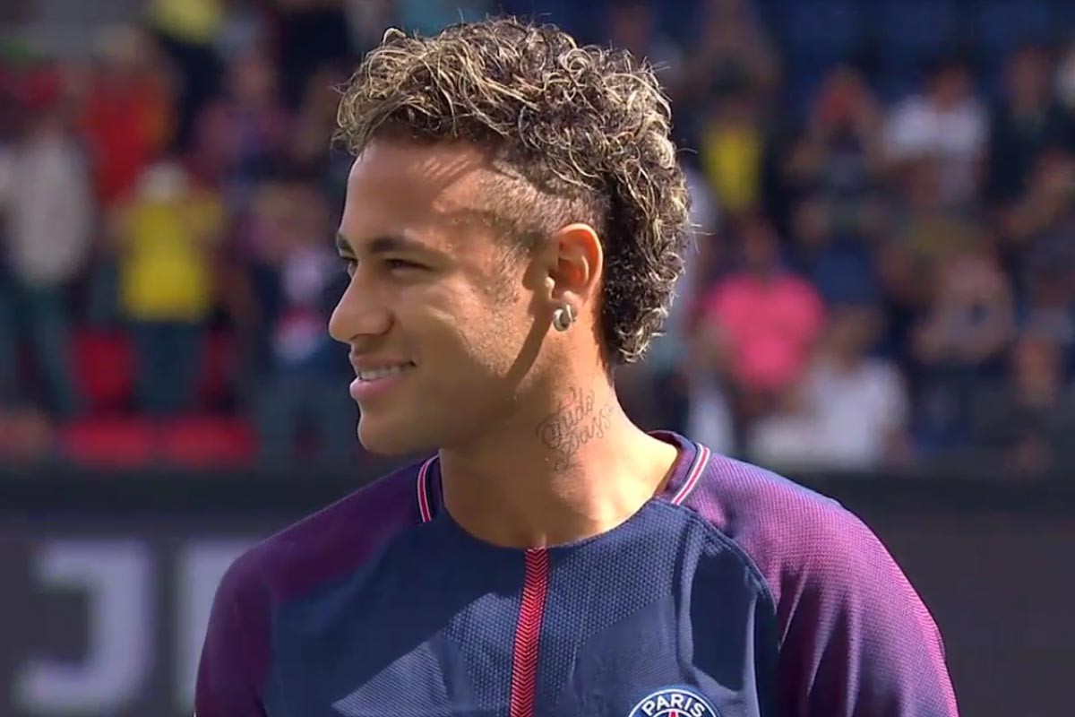 雪飞天逆转绝杀！苏翊鸣卫冕单板滑雪大跳台冠军