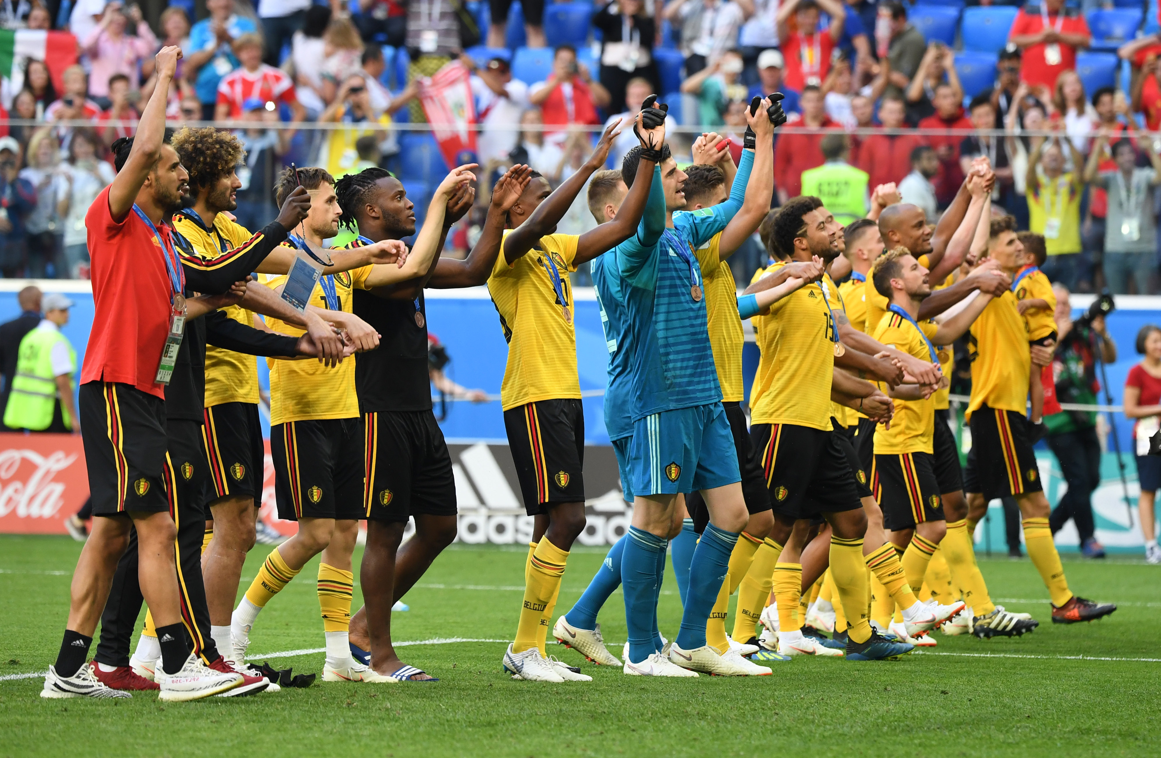 德拉富恩特：霍安·加西亚参加世界杯？怎么没人提桑切斯（德拉富恩特：都在谈霍安·加西亚进世界杯，桑切斯为何无人提及？）