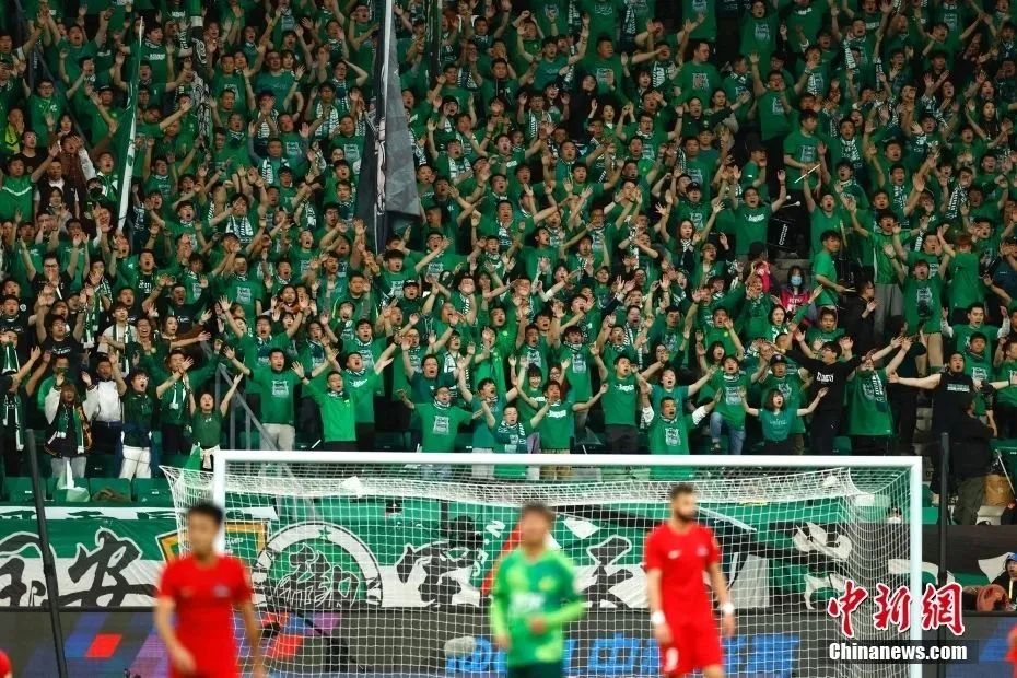 记者：曼联中意格伊但不会在1月追逐，因为无法保证欧冠资格（记者：曼联看中格伊，但因无法确保欧冠资格，1月不会出手）